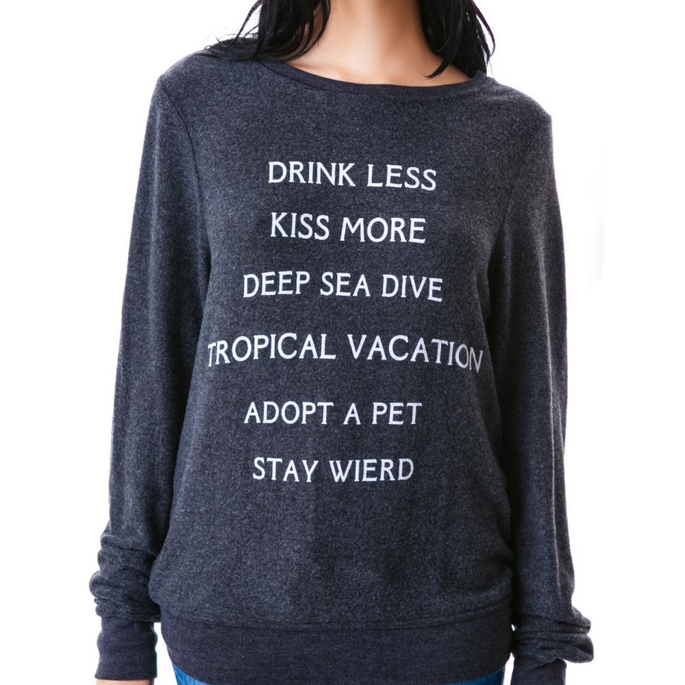 WILDFOX NEW YEARS RES BAGGY BEACH JUMPER NWOT!